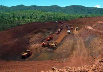 illegal mining notices to be issued against 8 mines in goa