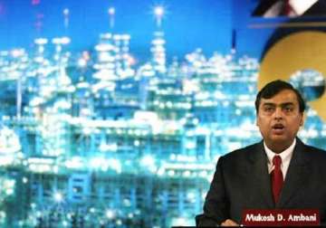 reliance industries looking to sell us shale gas interest for up to 4.5 bn