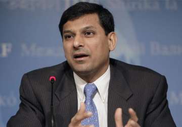 raghuram rajan did not imply world economy slipping into new great depression rbi clarifies