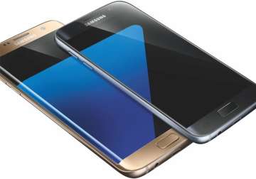 samsung launches galaxy s7 and s7 edge 5 things you need to know