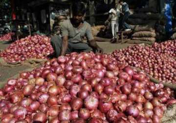 wholesale onion price soars 70 in a month