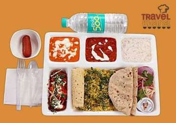 irctc partners with travelkhana.com in e catering