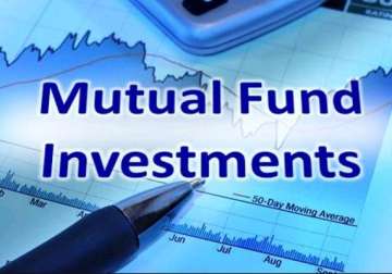 mutual funds buy rs 6 000 cr shares in august