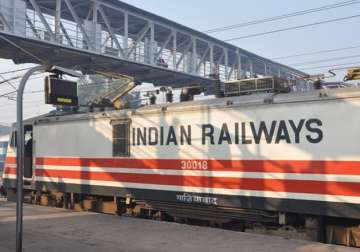 rail budget 2015 16 railways to build 200 kmph train coaches indigenously