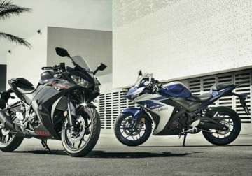 yamaha launches sports bike yzf r3 at rs 3.25 lakh
