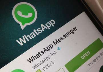 whatsapp down on new year s eve messages delayed