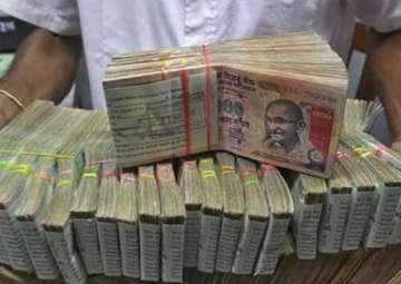 rupee down 14 paise against dollar in early trade