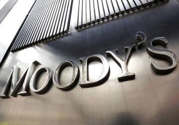 moody s ups indian banking sector outlook to stable