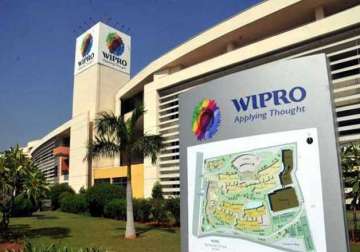 wipro sees higher revenue from it services