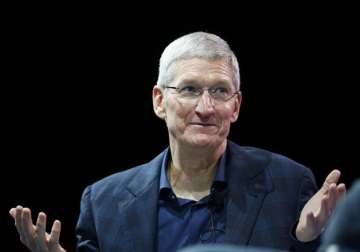 apple ceo tim cook to donate all his wealth to charity