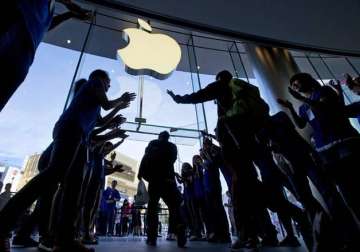 apple google again named best global brands