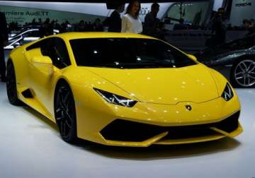 lamborghini huracan launched in india at rs 3.43 crore