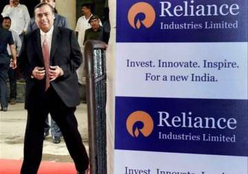 reliance to roll out 4g service in december
