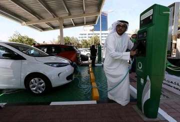 dubai firm unveils electric car charging stations