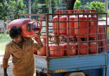 non subsidised lpg rate cut by rs 5 atf to cost more