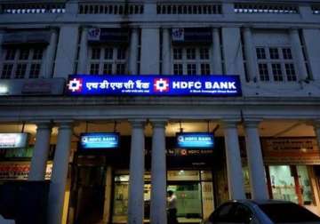 hdfc bank silent on raising rs 10 000 crore