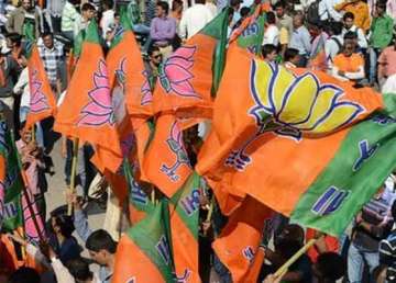 good show by bjp in assembly polls will give boost to economy reforms assocham