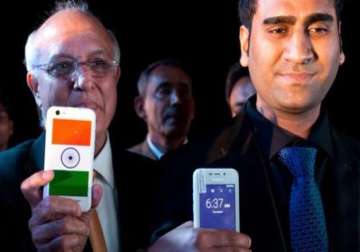 freedom 251 will make rs 31 profit on each phone sold claims founder