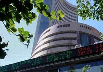 sensex down 286 pts in early trade on delhi exit poll forecast