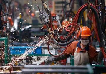 china s economic growth hits 6 year low