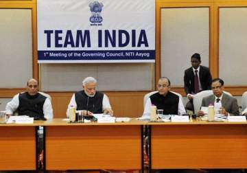 niti aayog to have specialised wings including team india