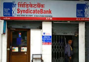 cbi books 5 senior officials of syndicate bank in rs 1 000 cr scam