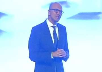 satya nadella uses personal phone to iterate microsoft s productivity