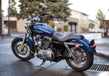 harley davidson introduces sportster 1200 custom at rs 8.9 lakh