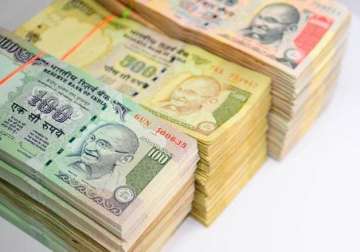 rupee rises 6 paise against dollar in early trade