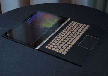 lenovo launches world s thinnest convertible laptop yoga 900s