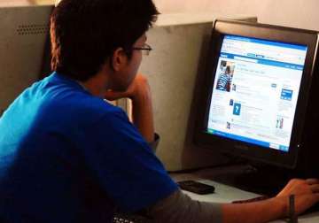 india to log 236 million mobile internet users by 2016