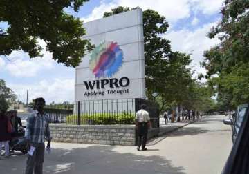 wipro limited appoints tk kurien as executive vice chairman abidali neemuchwala is new ceo