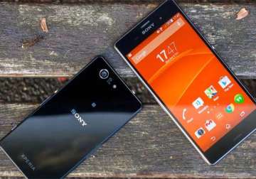 sony unveils new smartphone xperia m5