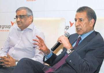 future group s retail business to merge with bharti retail