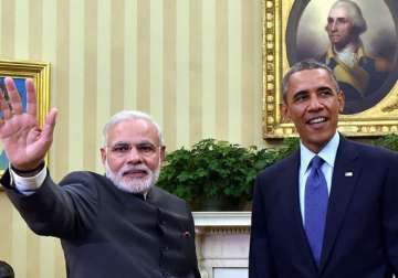 pm narendra modi to us inc come soon to make in india before it s too late