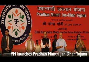 jan dhan cover finmin calls lic top brass for meeting on monday