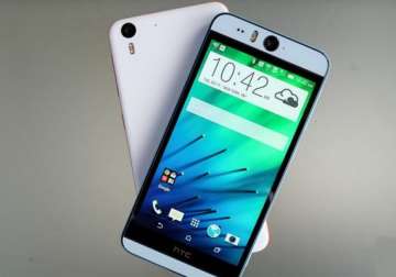 king of selfies htc desire eye with 13 megapixel front facing camera launched