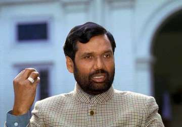 govt to provide export incentives for 14 lakh tonne of sugar says ramvilas paswan