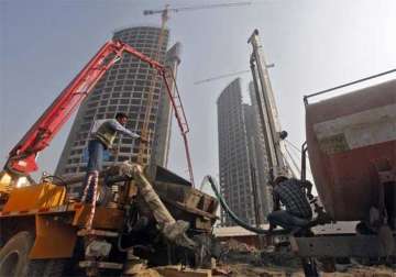 economists doubt india s projected economic growth at 7.4