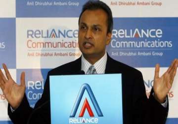 reliance capital to buy goldman sachs indian funds arm