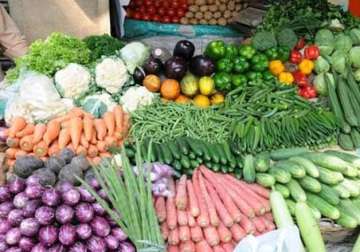 inflation falls to 2.06 in feb on cheaper food fuel items