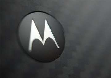 lenovo to phase out motorola brand of smartphones