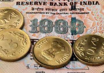 rupee weakens by 3 paise against dollar in early trade