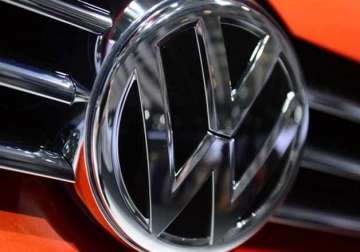 us sues volkswagen over emissions cheating software in diesel cars