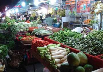 india s wholesale inflation decelerates for 5th month