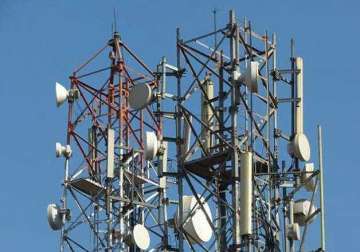 second day of spectrum auction ends bids grow to rs 65 000 crore