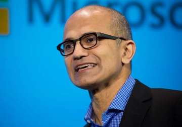 microsoft shareholders approve 84 million ceo pay