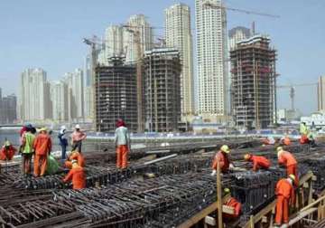 india to grow at 7.8 in 2015 16 surpass china adb