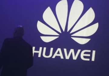 huawei aims to sell 1 million smartphones in india this year