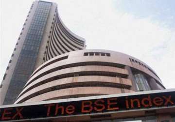 sensex extends losses down 34 pts in early trade